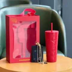 スタバ プラダ2 コラボ 中国限定 590ml タンブラーボトル レッド 赤