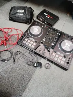 m*k様 TRAKTOR KONTROL S2 MK3 本体＆ガイドブック＆キャ - メルカリ