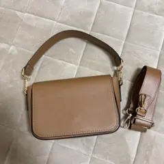 ブラウン 合成皮革 ショルダーバッグ