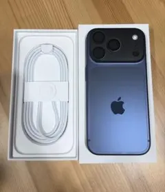 iPhone 17 pro 本体　ブルー