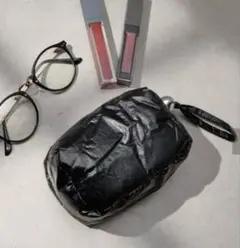 Item thumbnail for item c9e6c193-03dc-4653-bba0-d3f181ae945a