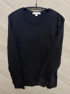 BURBERRY 黒の長袖カットソー、刺繍ロゴ付き 12Y(152cm)
