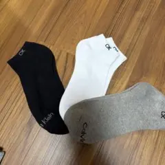 カルバンクライン　新品　メンズ　靴下(ホワイト/グレー/ブラック)のサムネイル