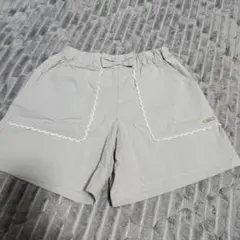 グレー レース装飾 ハーフパンツ　130 bebe