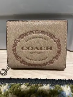 お値下げ中　コーチ折り財布　　ベージュ