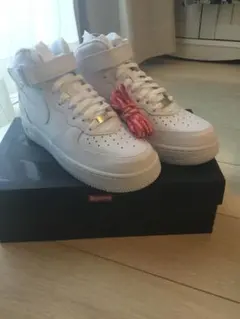 Item thumbnail for item fa3de5d6-4afa-47ef-81c6-2fcbc4117637