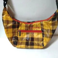 le coq sportif♡半月型♡ショルダーバッグ♡タータンチェック柄のサムネイル