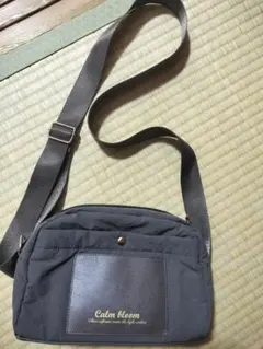 Calm bloom ショルダーバッグ グレー