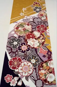 京友禅　はぎれ〈5853〉桜　牡丹　松　向日葵色地模様　着物Kyo yuzen