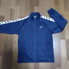 ‘Nike ナイキトラックジャケットネイビージャージ上刺繍ロゴ　送料込み