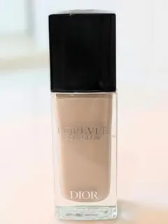 【最終価格】ディオールスキン　フォーエヴァー　フルイド　グロウ