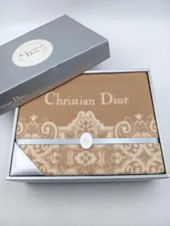 【新品未使用】ChristianDior クリスチャンディオール ブランケット 2026年最新】Christian Dior 毛布・ブランケットの人気アイテム - メルカリ