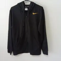 Nike DRI-FIT ブラックパーカー