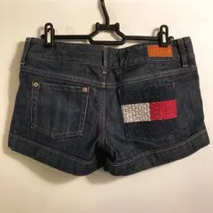 ショートパンツのサムネイル