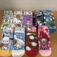 ご当地限定　サンリオ　大阪　 靴下 キティちゃん シナモロール けろっぴ