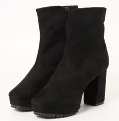 minia チャンキーヒール厚底ブーツ　Mサイズ