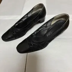 RIZ Comfort ブラック パンプス 中ヒール