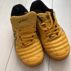 asics フットサルシューズ TST334 イエロー 24.0cmのサムネイル