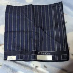 Calvin Klein ネイビー ストライプ ハンカチ