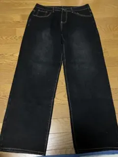 ブラックデニム ワイドレッグパンツ