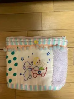 Curly Collection エンブロイダリー ポーチ ドット柄