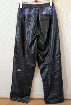 美品】MIZUNO ナイロンパンツ　ブレスサーモ　メンズＭ 黒 光沢 裏起毛