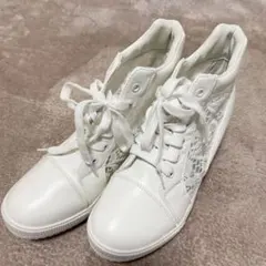 ハイヒールスニーカー25センチ／レース、シークレットブーツ、ホワイト