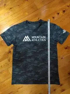 THE NORTH FACE　MOUNTAIN ATHLETICS 速乾性シャツ