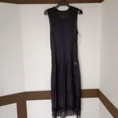 新品未使用　ダークパープル プリーツ ノースリーブ ワンピース　M~L　礼服
