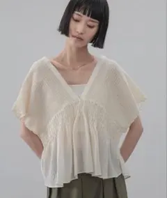 完売商品　LOWRYS FARM ヨウリュウシャーリングショートフレンチスリーブのサムネイル