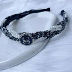 シャネル　パール　カチューシャ　へアアクセサリー　新品未開封　CHANEL