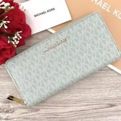 《新品》MICHAEL KORS 長財布　ライトグリーン　シグネチャー 折り財布