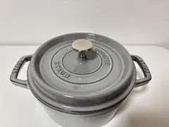 STAUB La Cocotte ラウンド 両手鍋 - メルカリ