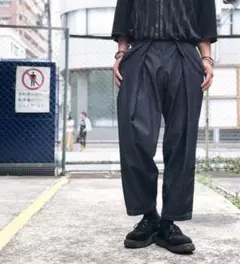 Item thumbnail for item e2e48d6b-06b2-420e-8ef3-00e48970ed5e