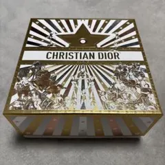 Christian Dior ギフトボックス サーカス柄