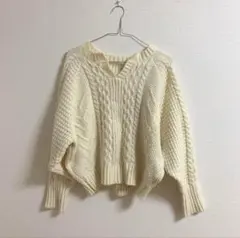 ケーブルニット キーネック Vネック 編みニット 古着