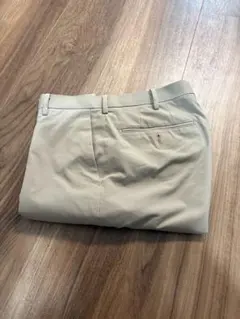 ユニクロ感動パンツ コットンライク　ベージュW79cm×76cm