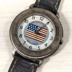 GUESS ミリタリー　星条旗　アメリカ国旗　クオーツ稼働品のサムネイル