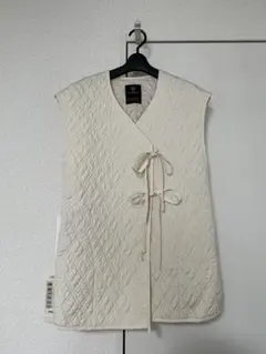 wcloset ダブルクローゼット アイボリー キルティング ノースリーブベスト