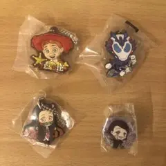 【びっくらポン】鬼滅の刃、トイストーリー、仮面ライダー　4点セット