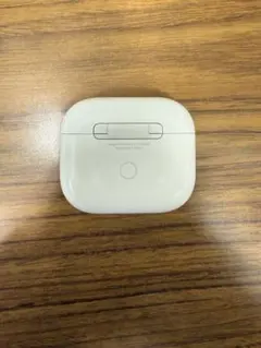 AirPods 第三世代　充電器のみ　正規品のサムネイル