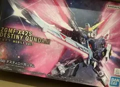 MGSD フリーダムガンダム HGCE デスティニーガンダムspecII　2種 MGSD フリーダムガンダム HGCE デスティニーガンダムspecII 2種 - メルカリ