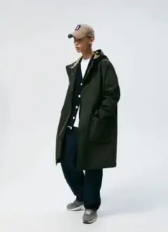 美品　ZARA　 ウォーターリペレント　ナイロン　コート　カーキ　S－M　大きめ