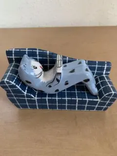 アジアン雑貨　ねこ置物