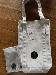 Starbucks 2026 福袋　トートバッグとサコッシュ