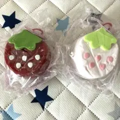 とろけるスクイーズ&Cute いちご　ケーキ　2個
