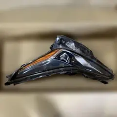 B6トヨタ プリウス ヘッドライト左側 81145-47850 - メルカリ