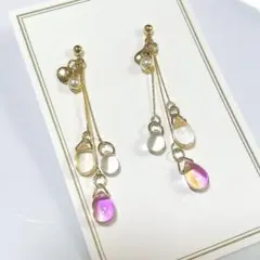 1点物★パープルチェコビーズとゴールドワイヤー★ハンドメイドピアス 揺れるピアス