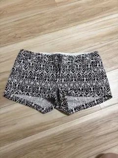 American Eagle Outfitters ショートパンツのサムネイル
