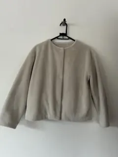 UNIQLO ノーカラージャケット